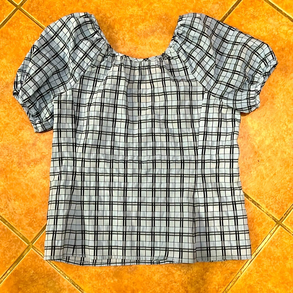 J. Crew sort sleeved blouse size 4